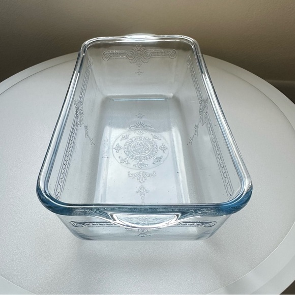 Vintage Fire-King Glass Philbe Sapphire 9"x5" Loaf Bread Cake Pan - Picture 8 of 13